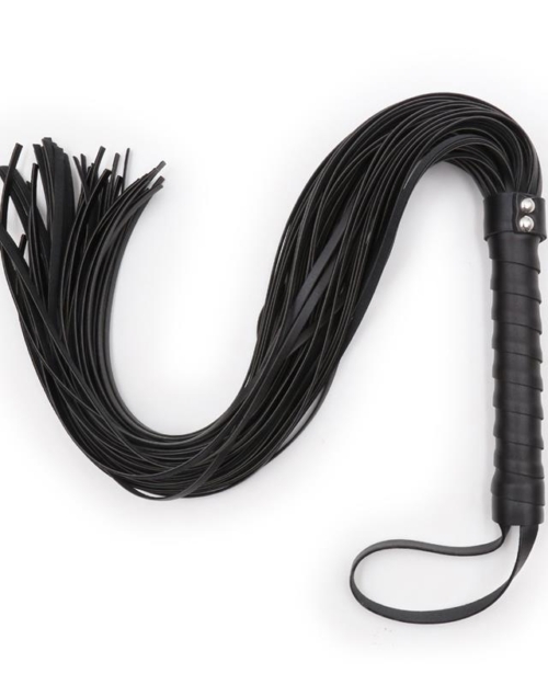 Açoitador com cauda de barbante 70 cm